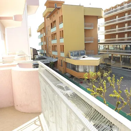 Claudia Hotel