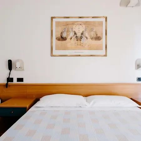 Claudia 3* Bellaria-Igea Marina